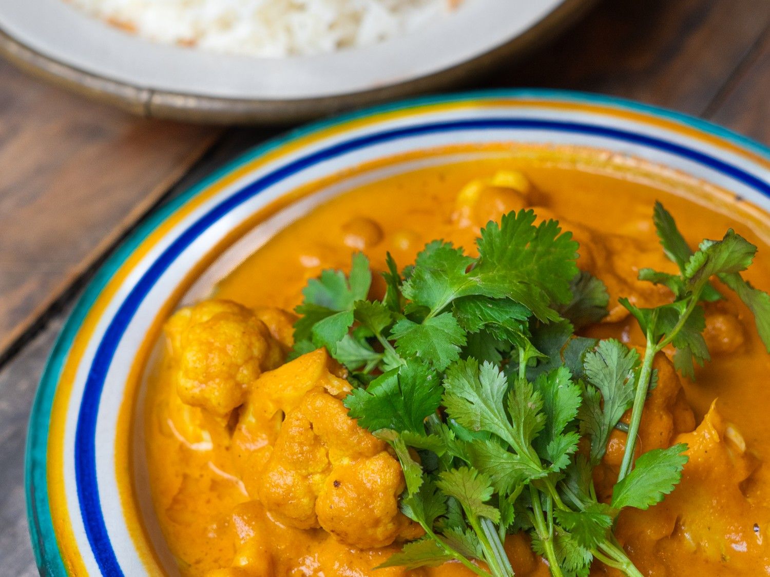 Indiase bloemkool in botersaus