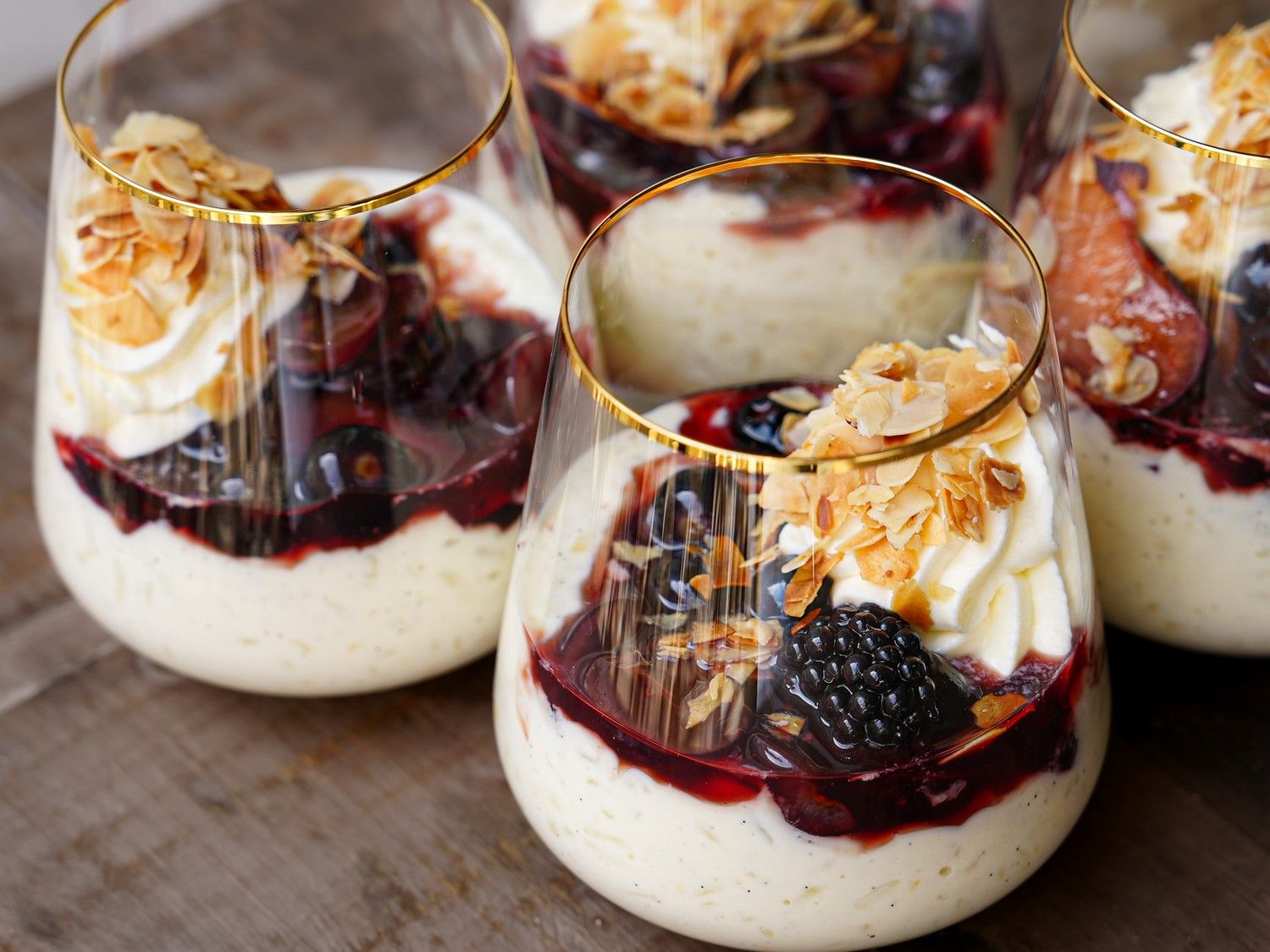 Rijstpap met opgelegd fruit