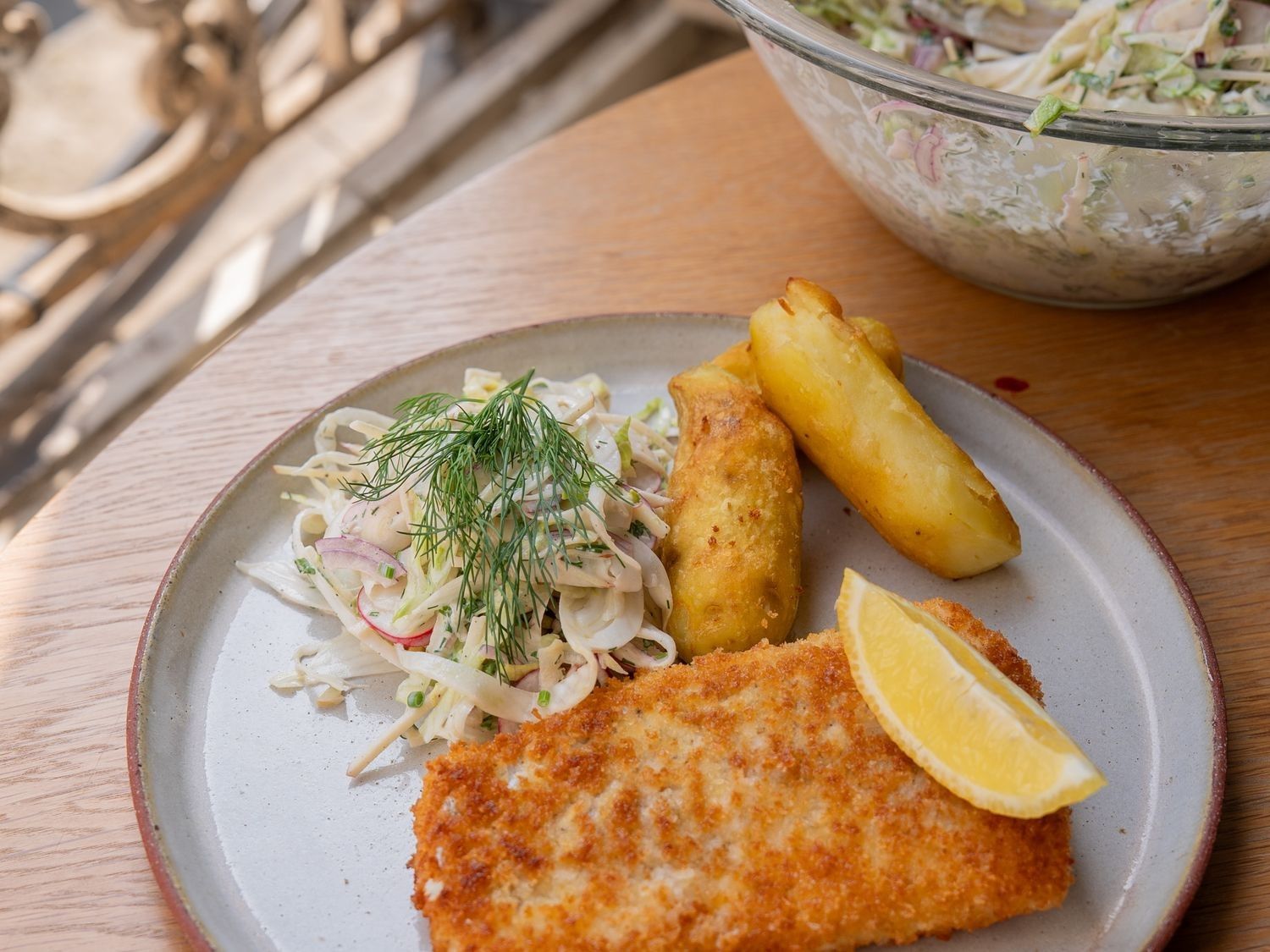Schelvisschnitzel met venkelcoleslaw